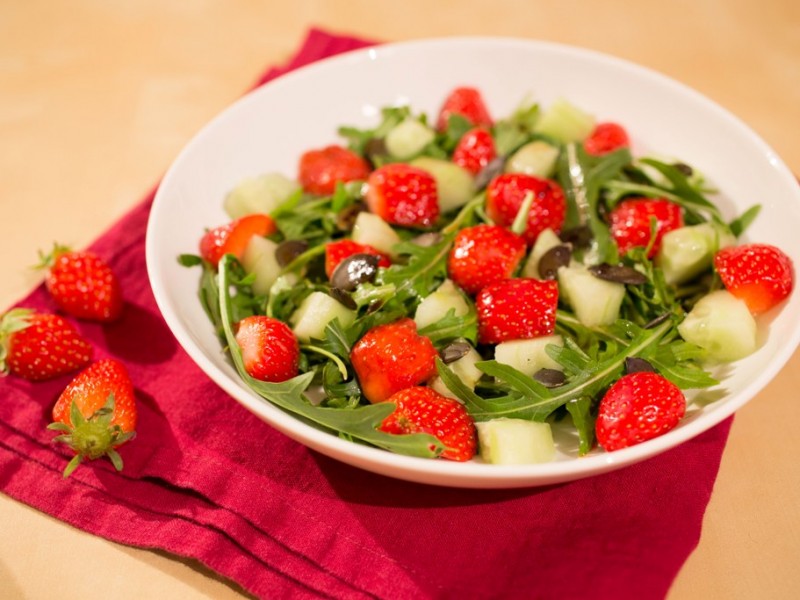 Salade de roquette et de fraises